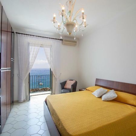 Amalfi Moon Apartment Luaran gambar