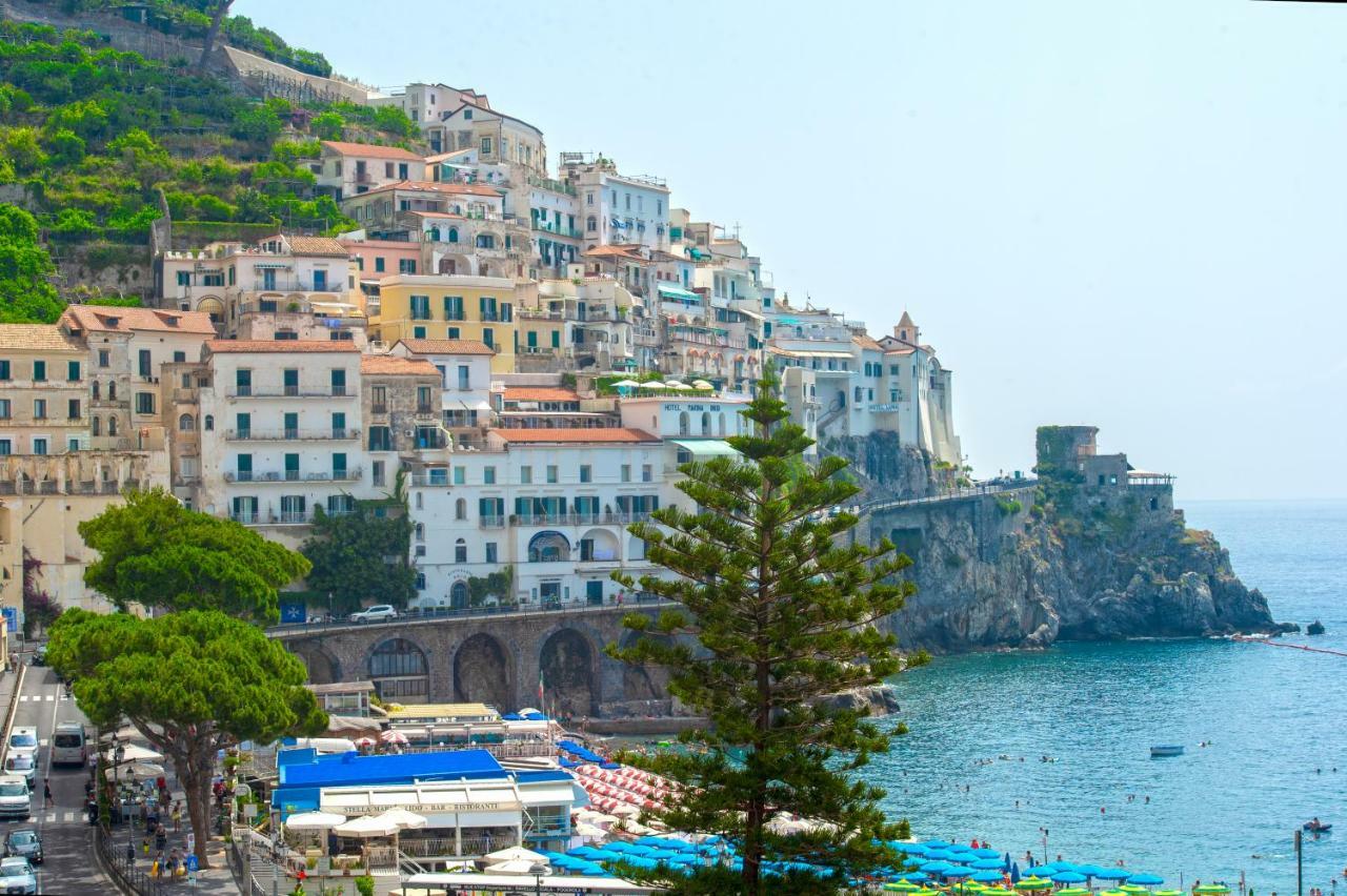 Amalfi Moon Apartment Luaran gambar