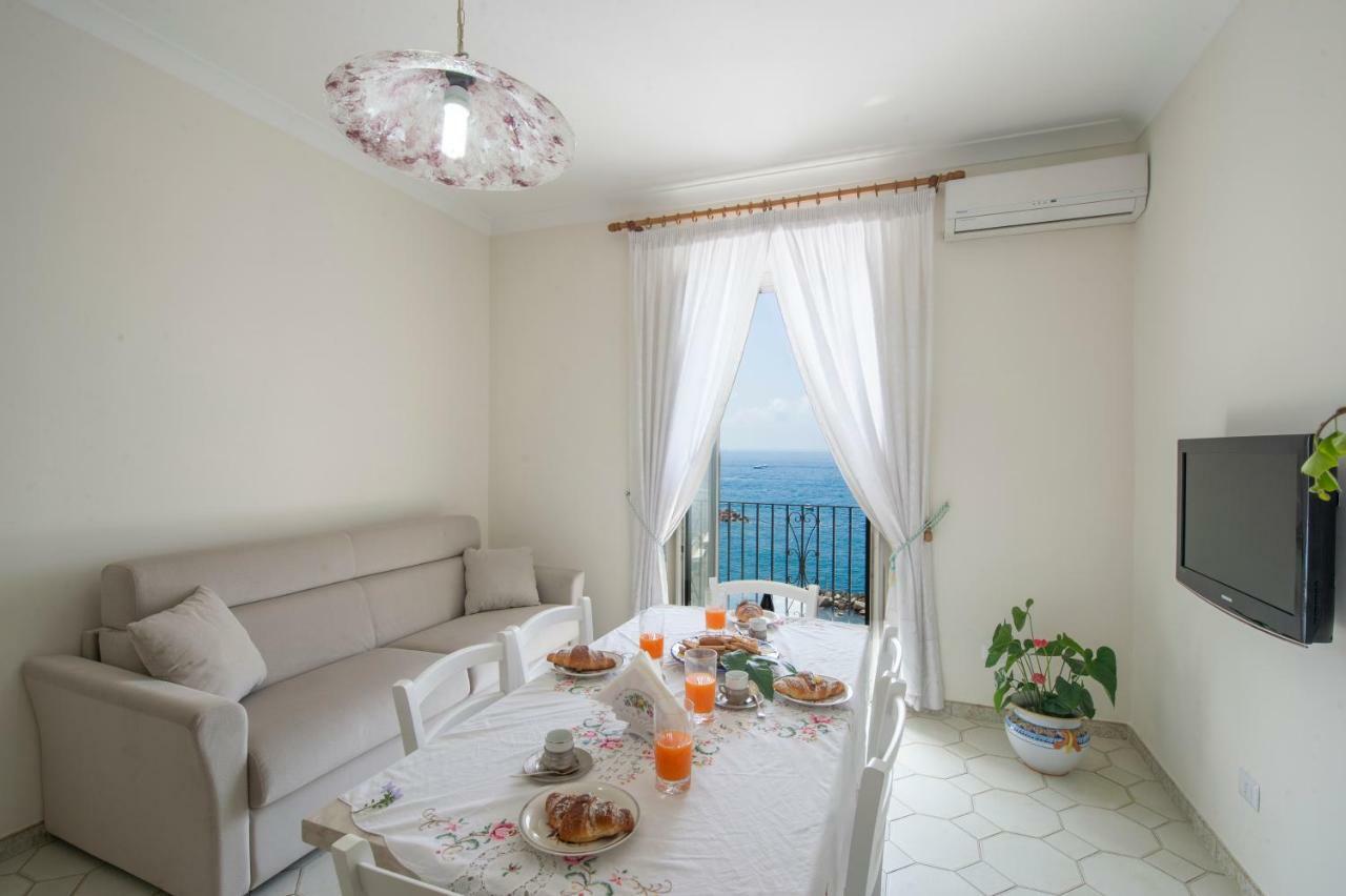 Amalfi Moon Apartment Luaran gambar
